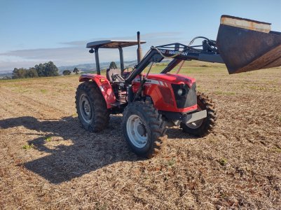 Massey Ferguson 4275