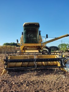 Colhedora 5050 New Holland